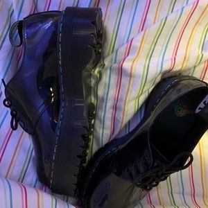 Doc Martens 1461 Rainbow Patent Platforms